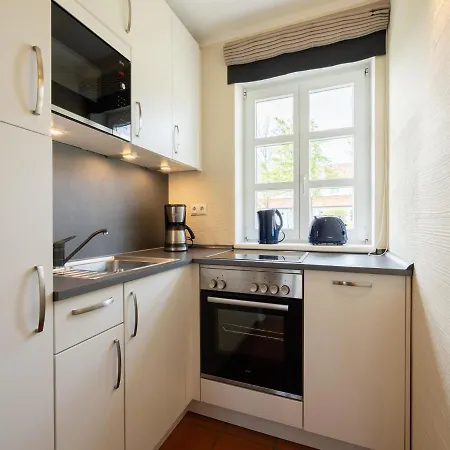 Rugana - Komfortplus Mit 2 Schlafzimmern Und Terrasse D52