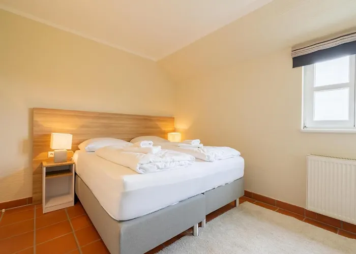 Rugana - Komfortplus Mit 2 Schlafzimmern Und Terrasse D52 * Dranske